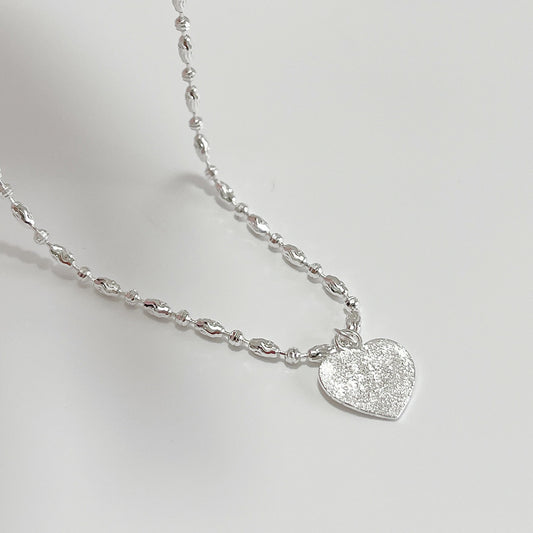 Collar Minimalista de Plata de Ley 925 con Colgante de Corazón Brillante, Cadena de Oliva Facetada y Acabado Pulido