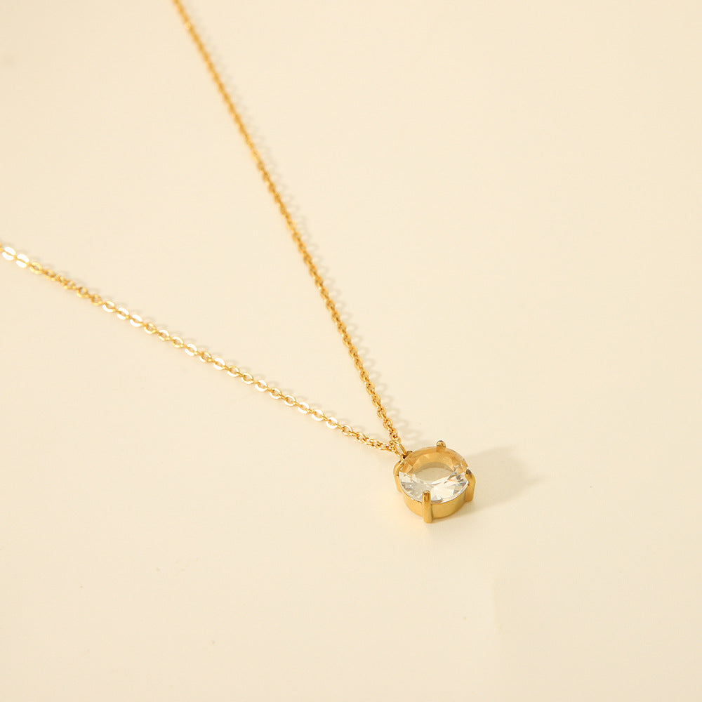 Collana Minimalista in Acciaio al Titanio Geometrica con Intarsio di Strass per Donna, Gioiello con Pendente Ipoallergenico e Resistente allo Sbiadimento