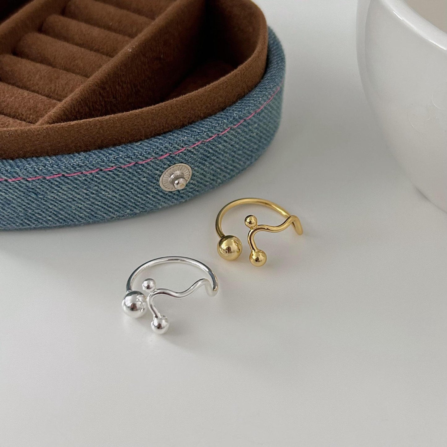 Anello minimalista da donna in argento sterling S925 con perline, design a maglie e nodo