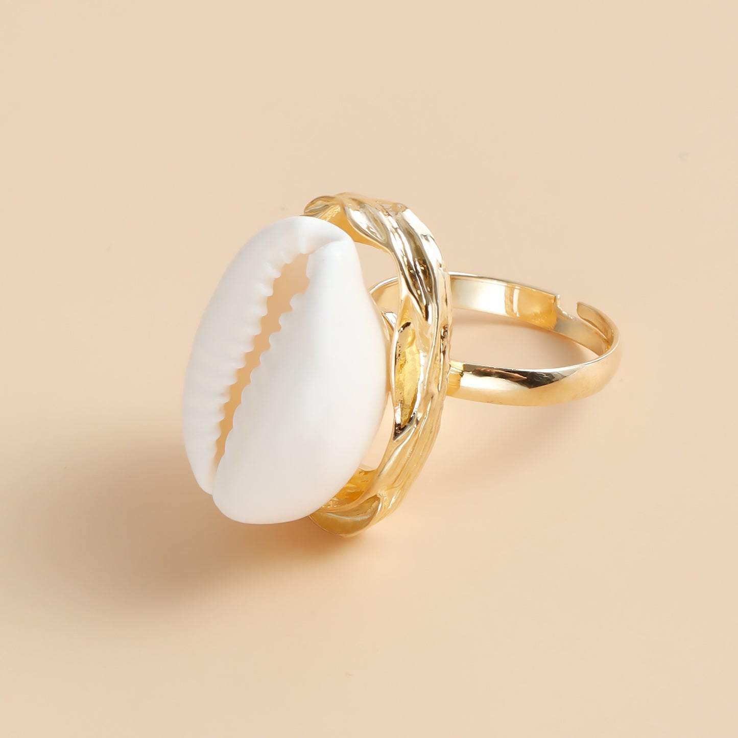 Minimalist Geometric Shell Ring for Women with Plated Metal Band