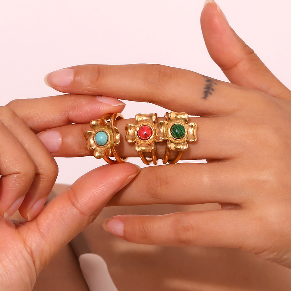 Vintage-Inspired Geometric Stainless Steel Ring with 18K Gold Plating and Micro-Pave Heart Flower Design for Women