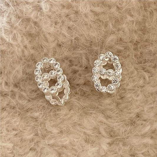 Pendientes de botón minimalistas con letras geométricas en plata de ley 925 con incrustaciones de diamantes de imitación y baño de oro