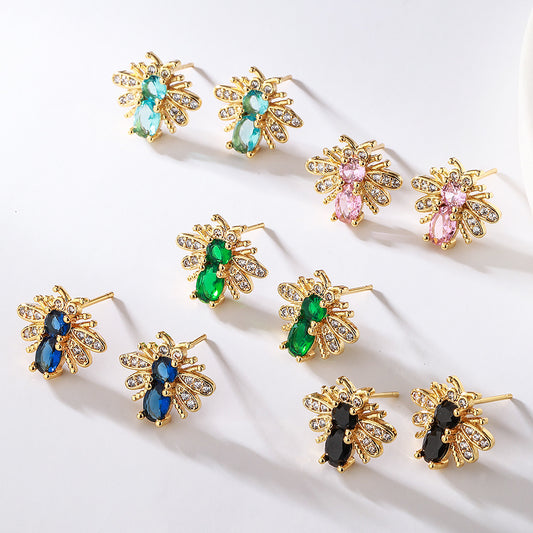 Pendientes minimalistas de cobre con forma de abeja, chapados en oro y micro-pavé de circonitas, para mujer