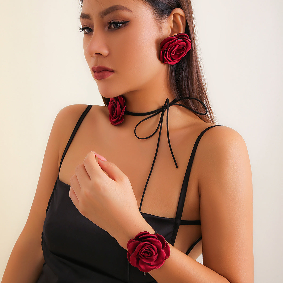 Vintage Floral Velvet Choker Necklace with Rose Design for Women