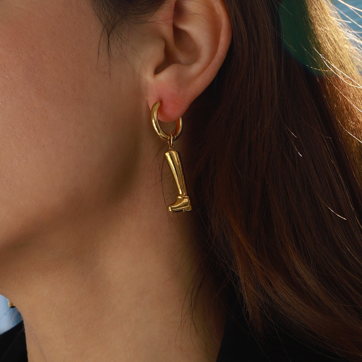 Orecchini da donna alla moda a forma di stivale geometrico in acciaio inossidabile placcato oro 18K