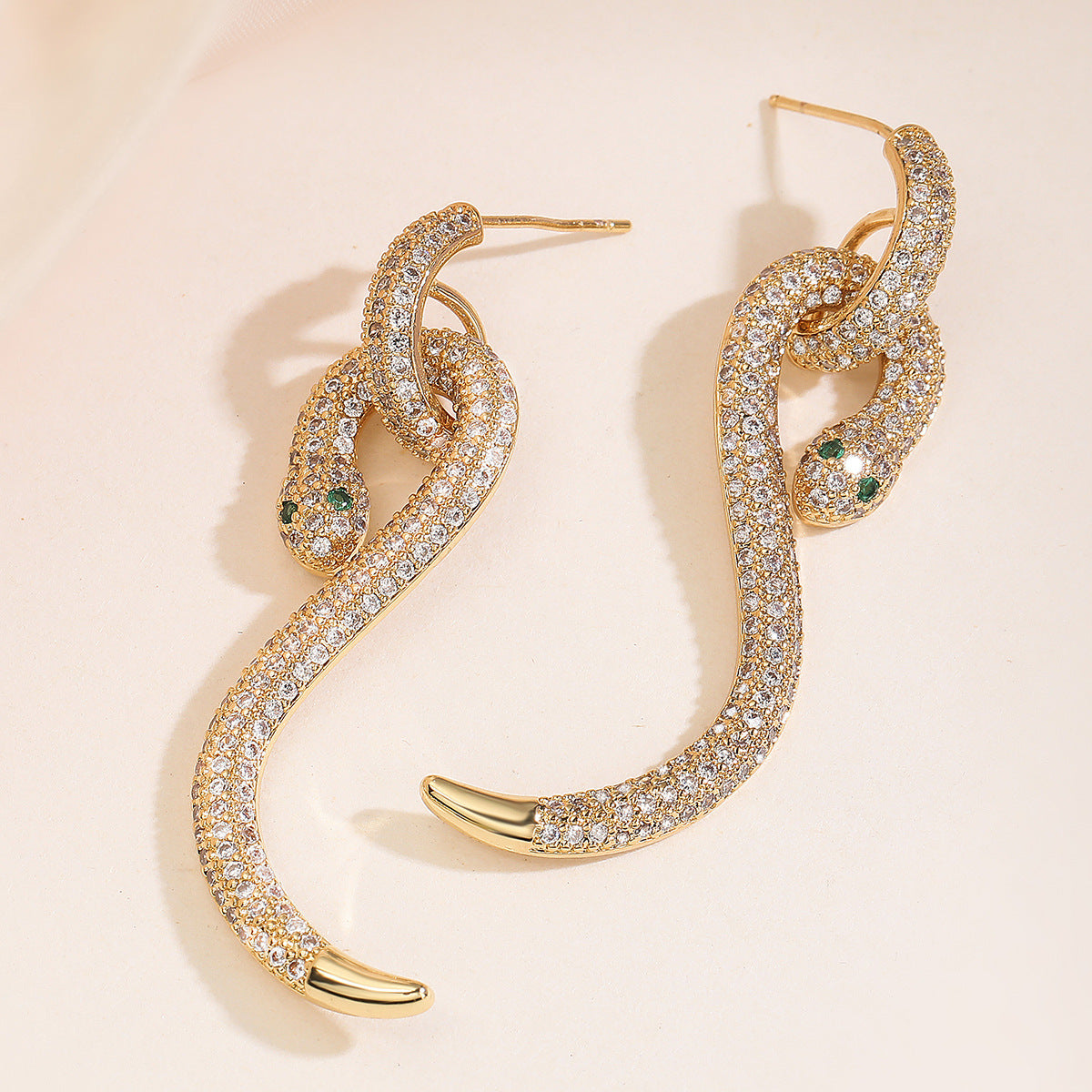 Fashionable Minimalist Snake-Shaped Geometric Earrings for Women with Copper Base and 18K Gold Plating, Micro-Paved Zirconia
