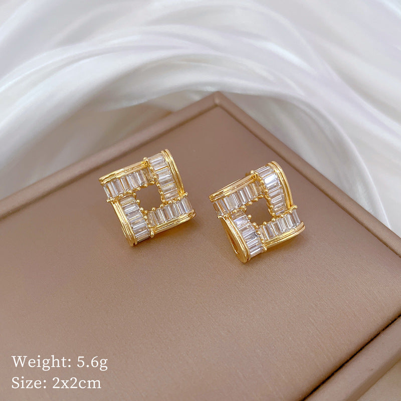 Geometric Stud Earrings for Women with Plated Copper Design, Elegant Long Tassel Drop Earrings, Sweet Style Jewelry