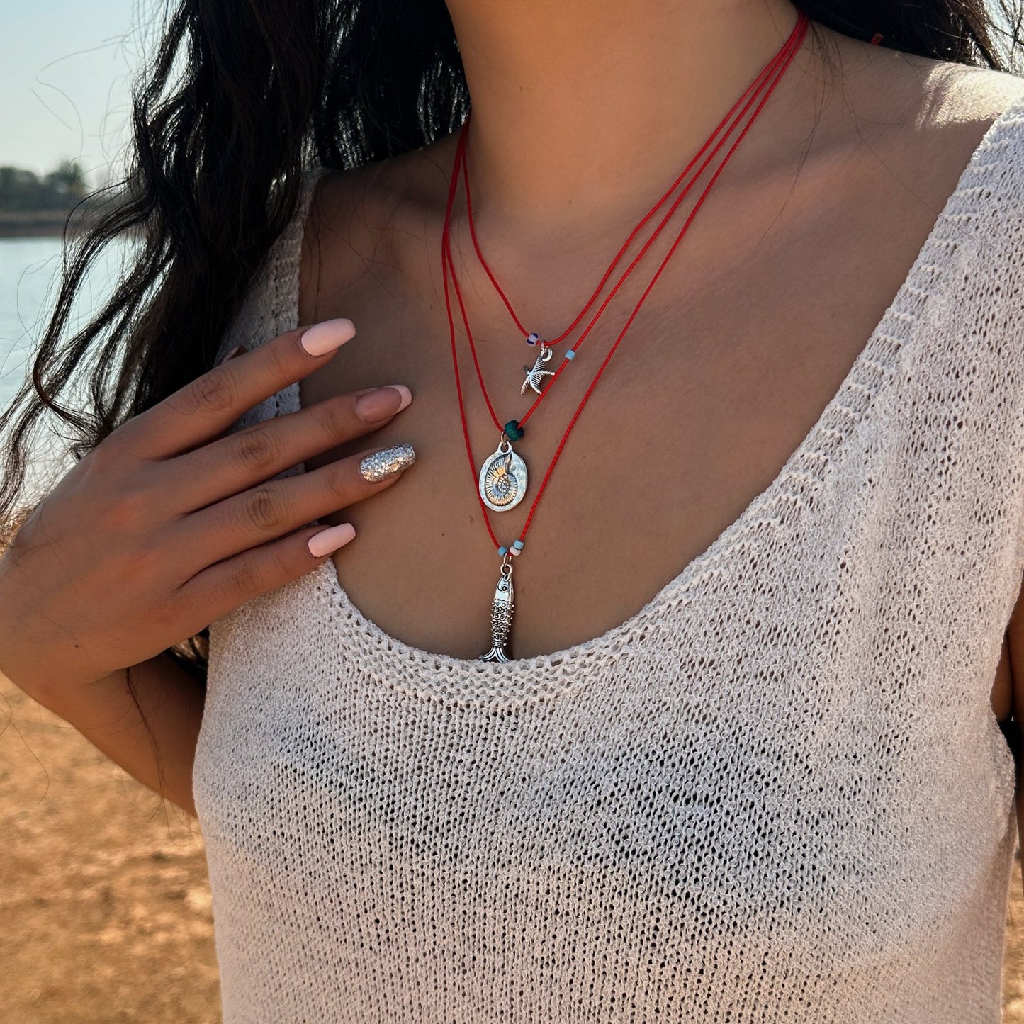 Collana Pendente a Strati con Guscio di Pesce Geometrico in Lega Placcata Ottone con Catenina per Donna