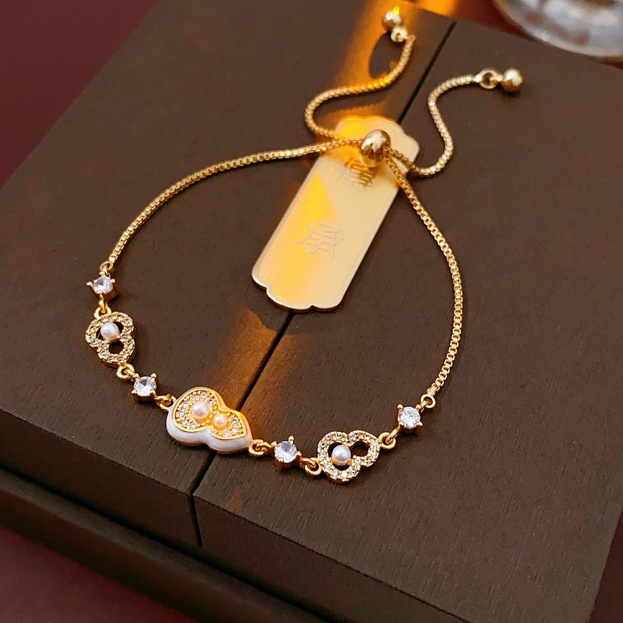 Elegant Floral Geometric Brass Bracelet with Cubic Zirconia Inlay for Women