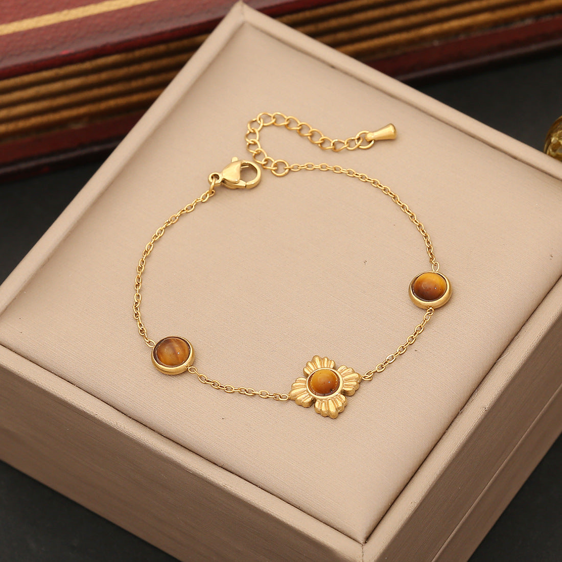 Minimalist Geometric Stainless Steel Necklace Set with Plated Finish for Women O-Chain Design