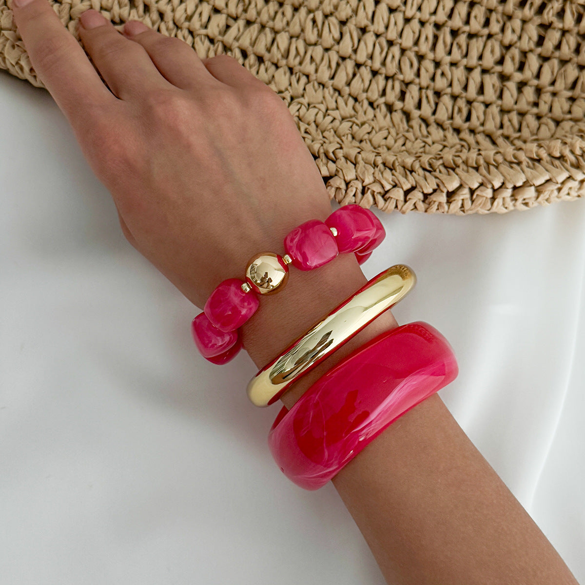 Minimalist Elegant Geometric Gradient Resin Plated Bangle Bracelet