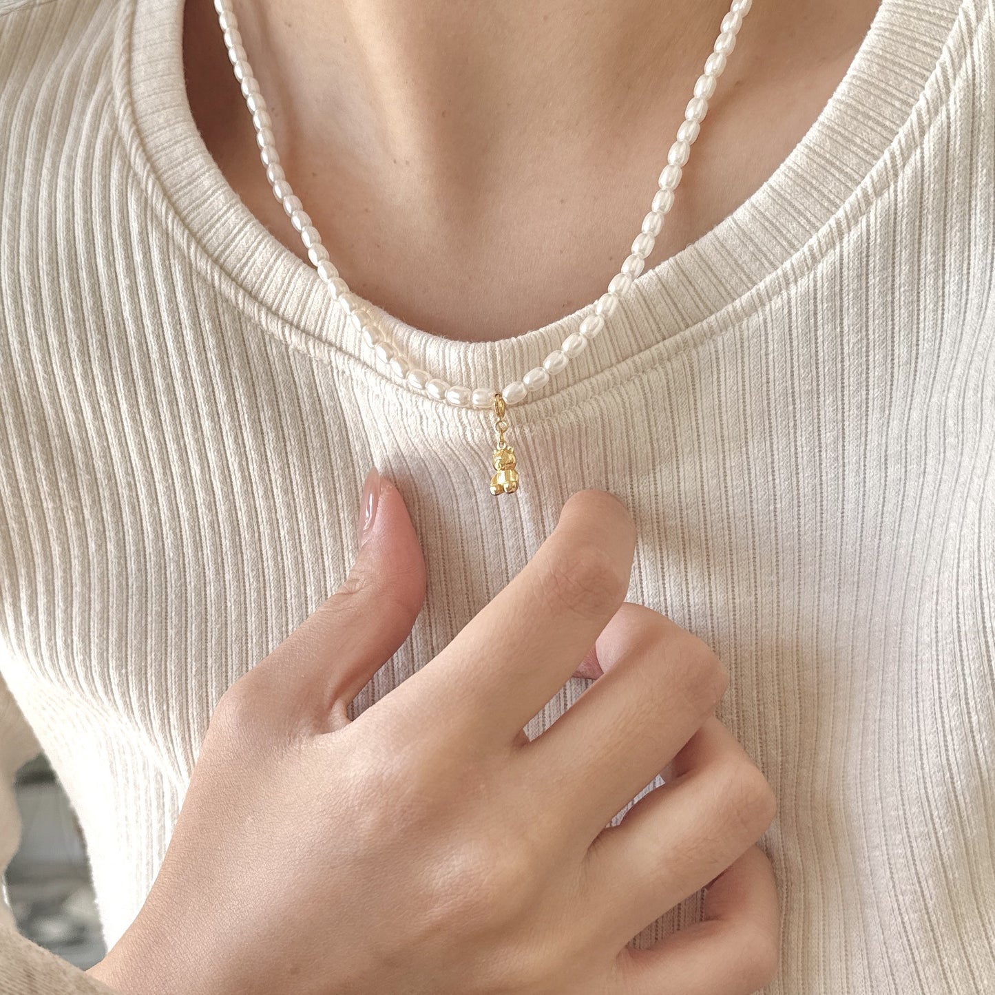 Collana pendente orsetto minimalista in argento sterling 925 con strass su catena snake da donna