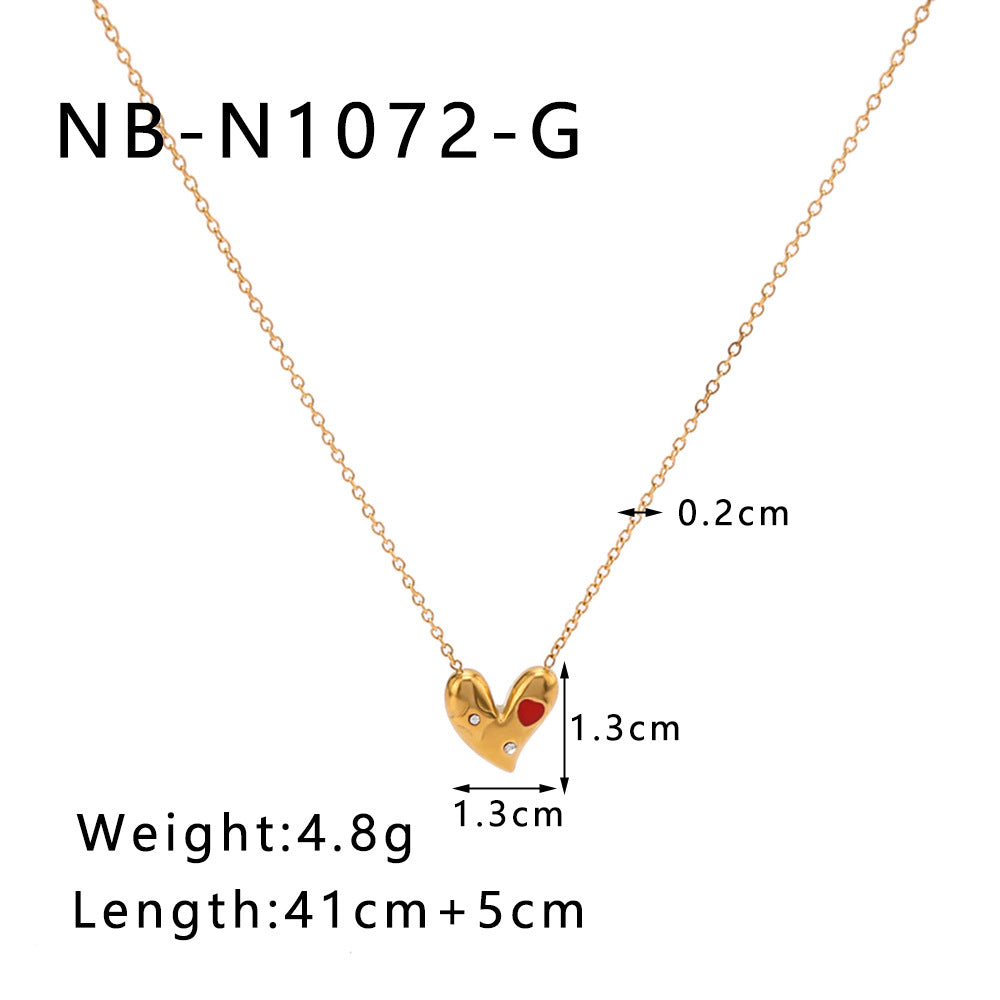 Collana asimmetrica minimalista a forma di cuore da donna in acciaio al titanio con intarsio di strass e placcatura sottovuoto in oro 18 carati