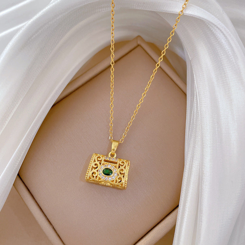 Collana in Acciaio Inox a Forma di Animale in Stile Vintage con Intarsio di Strass per Uomo e Donna, Delicata Catena per Clavicole