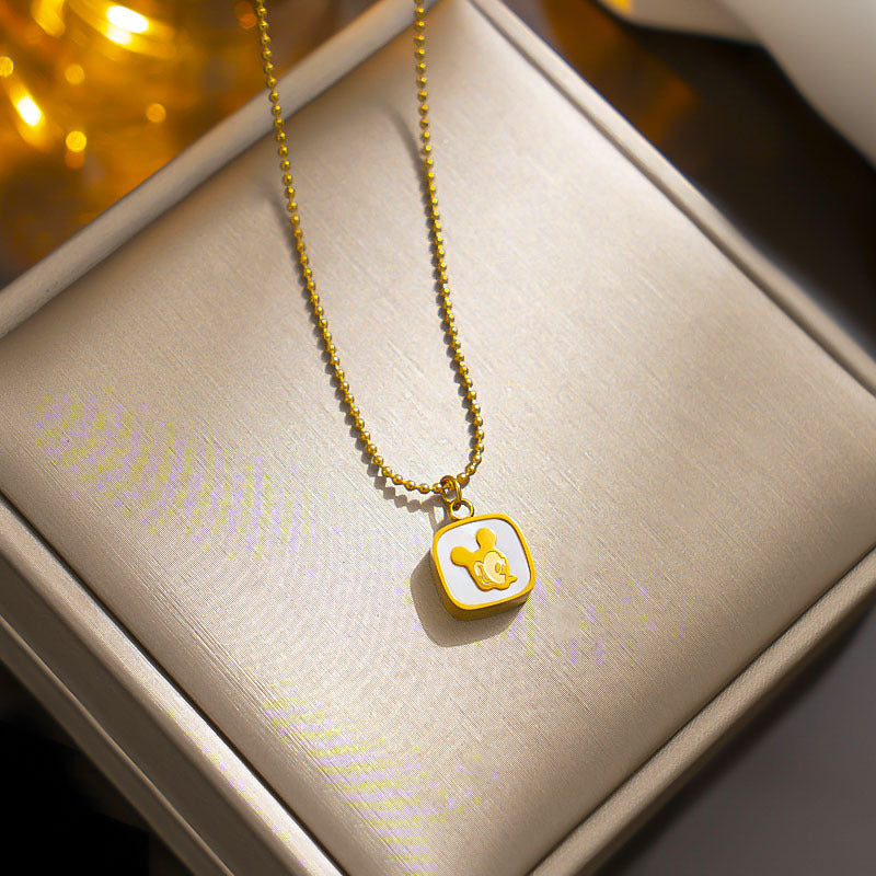 Collar con colgante de ratón geométrico minimalista para mujer, de acero de titanio con incrustaciones de diamantes de imitación y acabado chapado en cadena tipo O