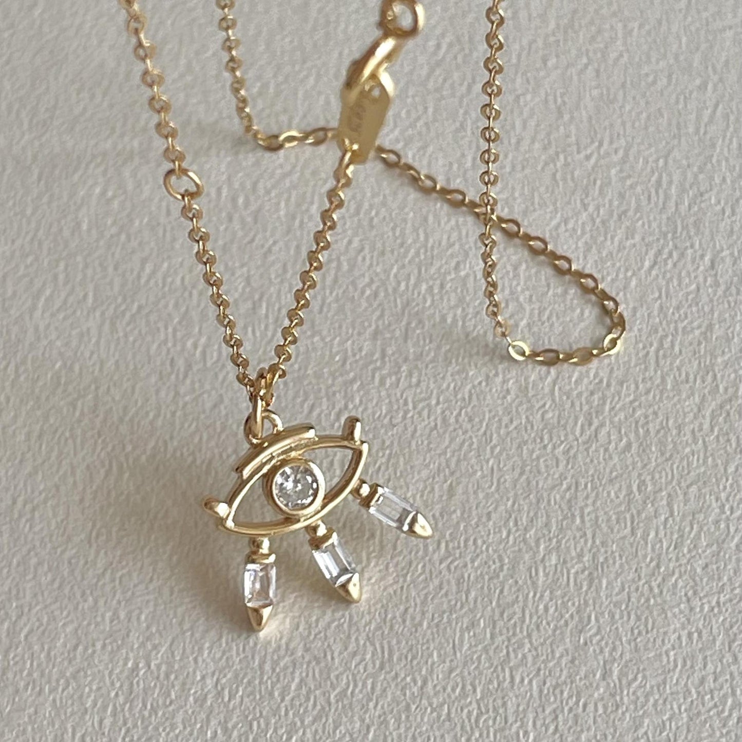 Collana con ciondolo a occhio geometrico minimalista in argento sterling 925 con zirconi cubici