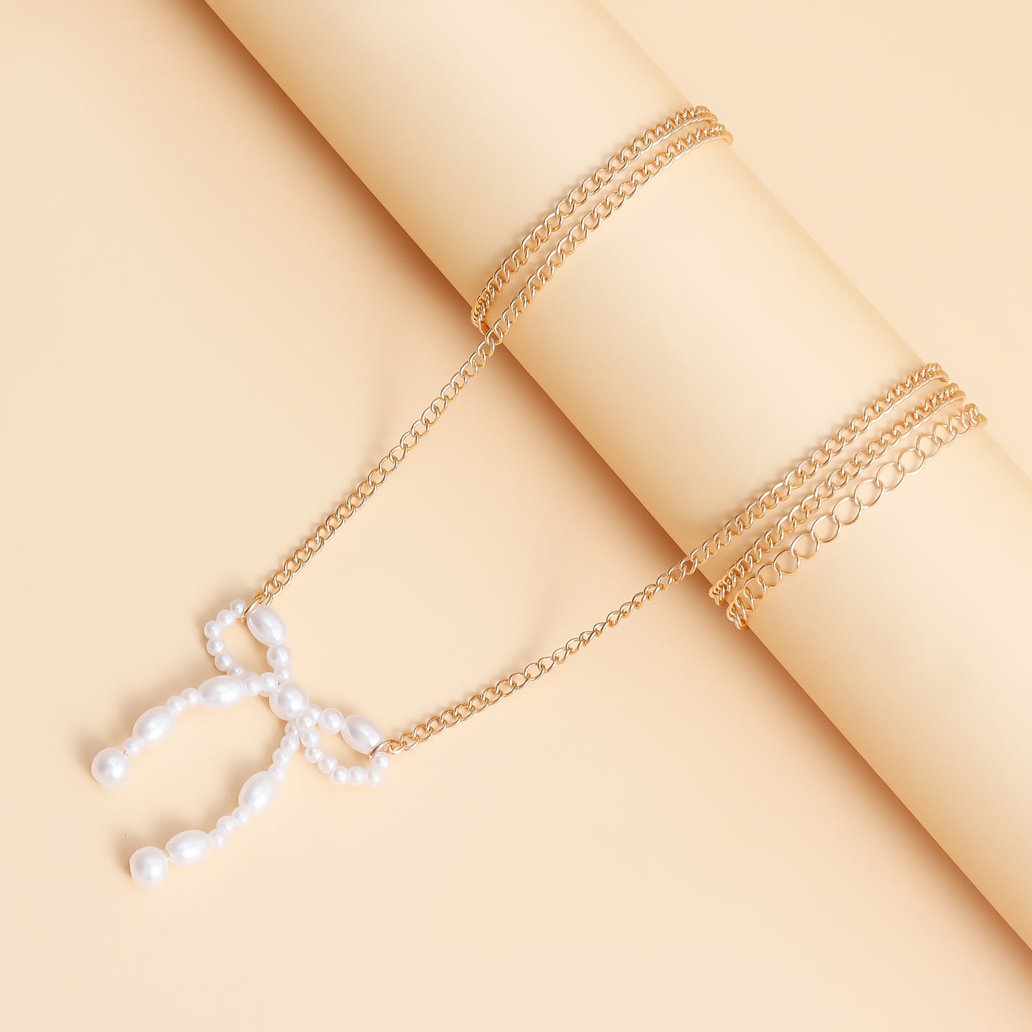 Punk Style Bow Knot Waist Chain for Women in Metal with Simulated Pearl Accents, Minimalist Summer Body Chain