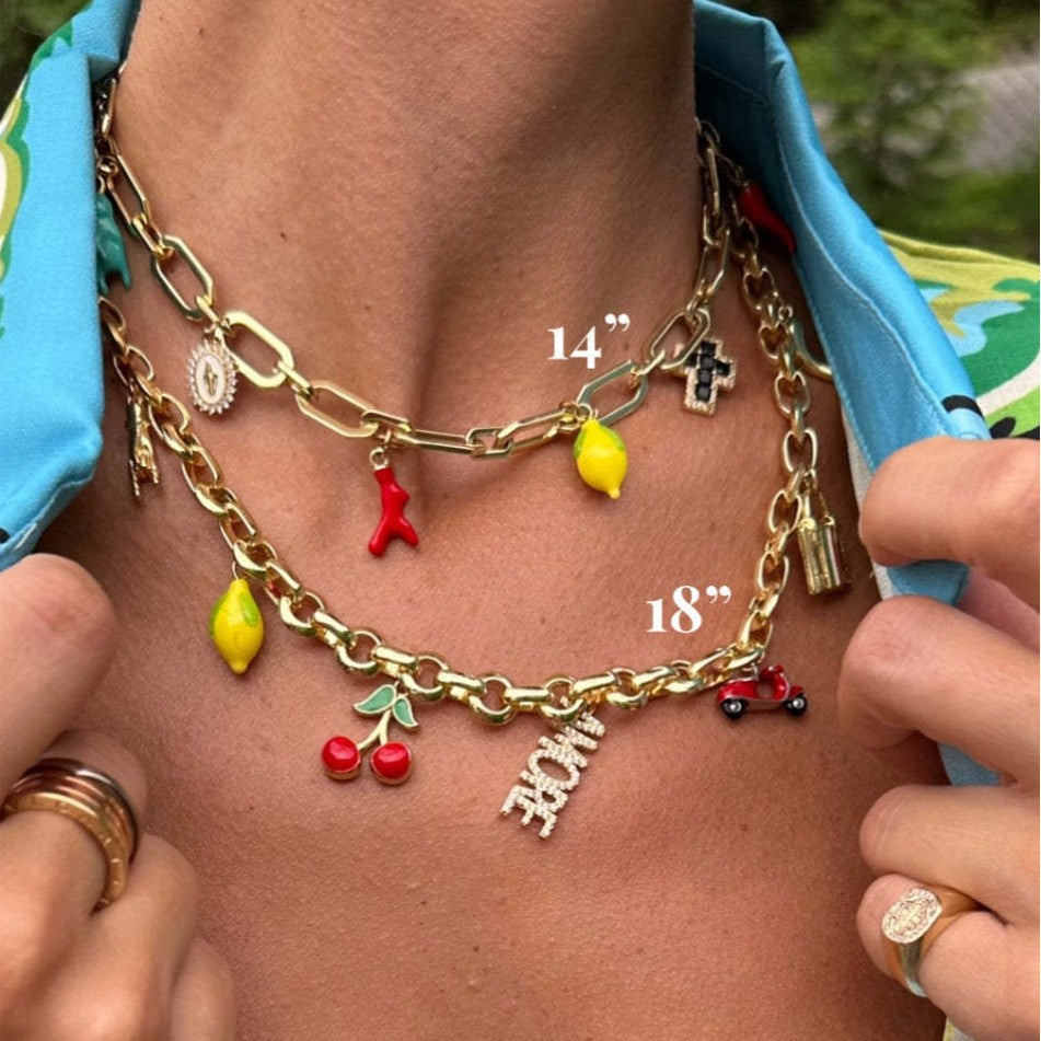 Collana a Pendente Rustica a Forma di Frutta Fresca con Uva, Fragola, Ciliegia e Pera in Rame Placcato