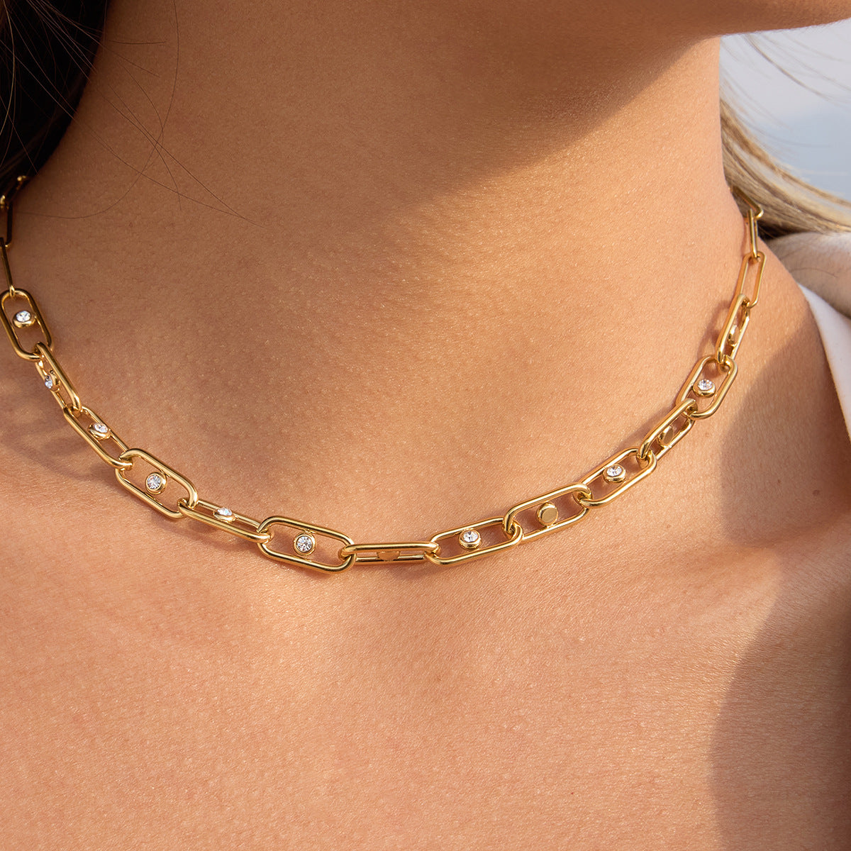 Minimalist Green Rhinestone Geometric Round Stainless Steel PVD Necklace for Women