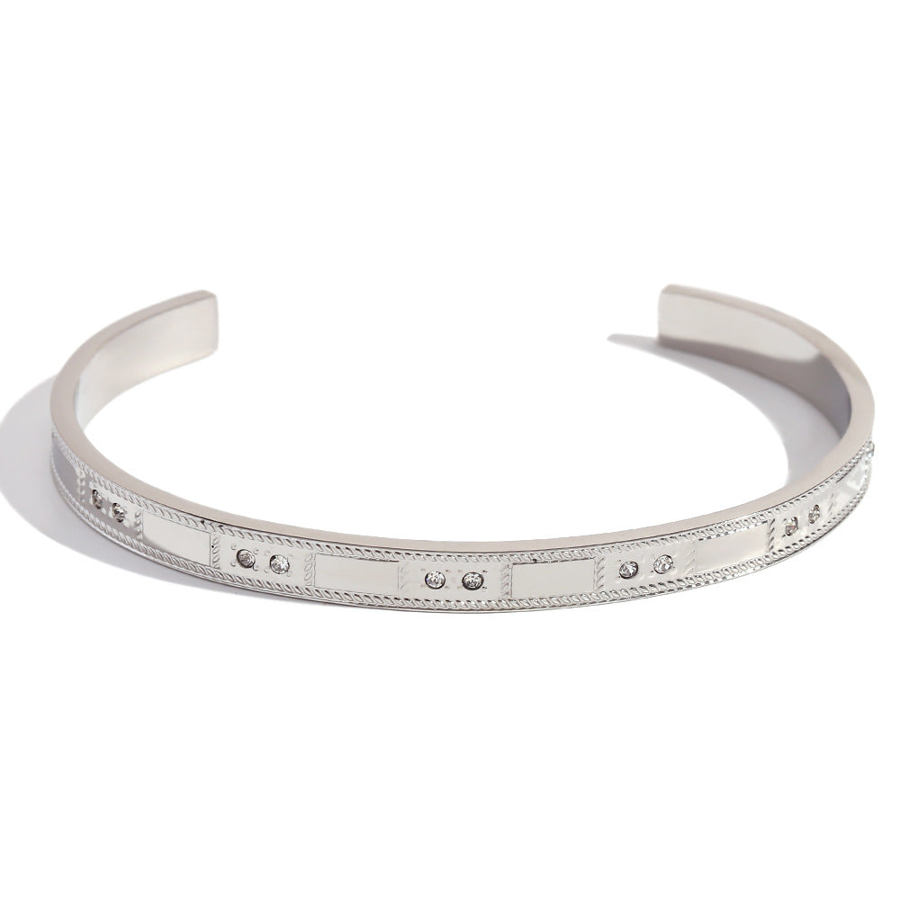 Minimalist Ocean-Inspired Stainless Steel Plated 18K Gold Bracelet for Women with Geometric Pattern