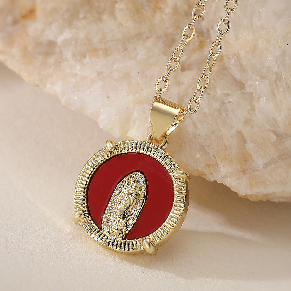Minimalist Vintage 18K Gold Plated Brass Round Virgin Mary Pendant Necklace