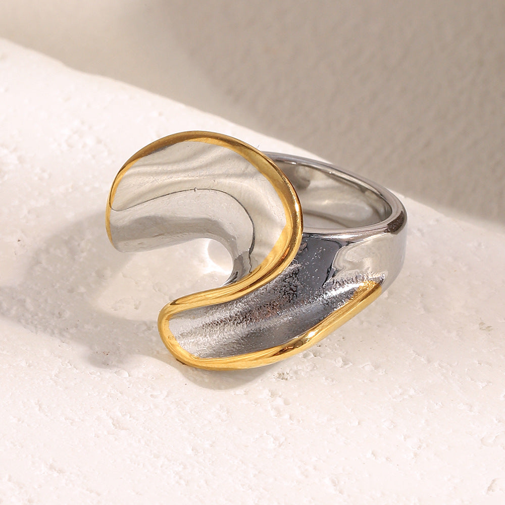 Anillo Minimalista Geométrico de Acero Inoxidable con Baño de Oro de 18K para Mujer