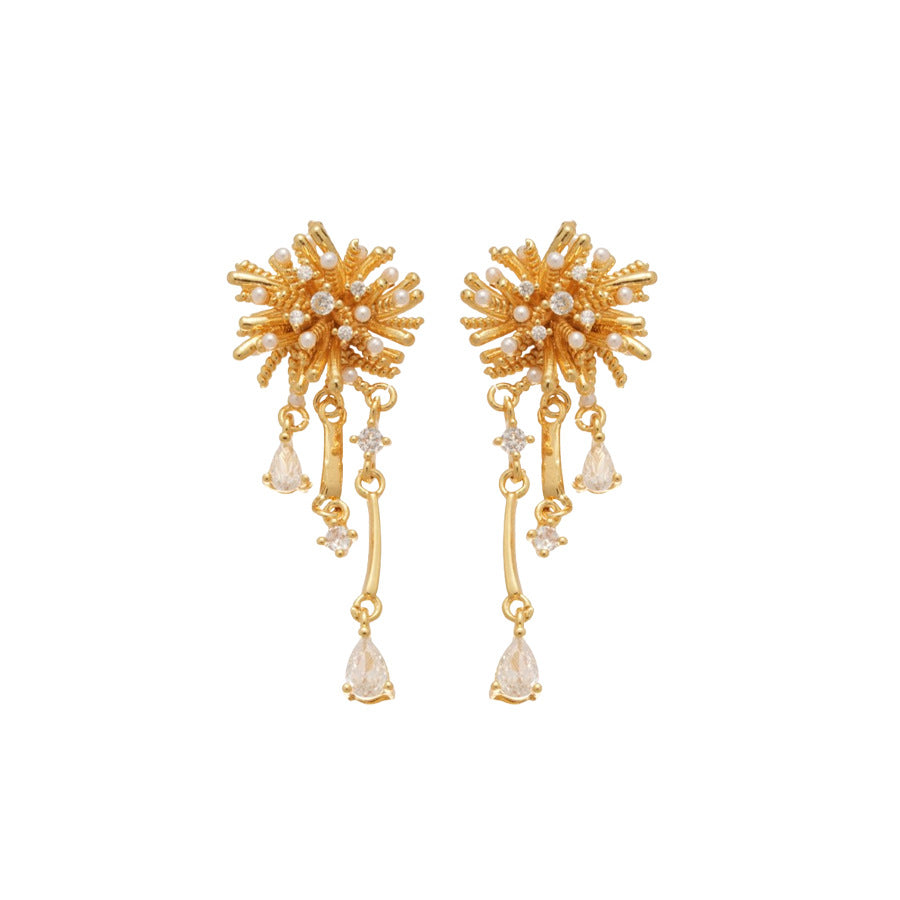 Pendientes de botón de perlas con circonitas y diseño de fuegos artificiales, bañados en oro de estilo lujoso, con pasador de plata, diseño floral y estética elegante para mujer