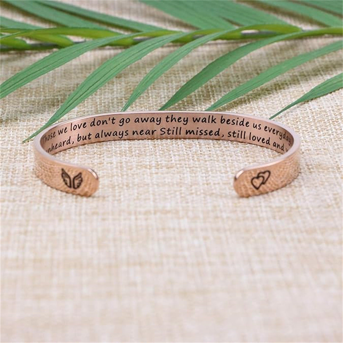 Pulsera de acero inoxidable de moda para mujer con acabado chapado, regalo ideal de Navidad, cumpleaños, Acción de Gracias para mamá