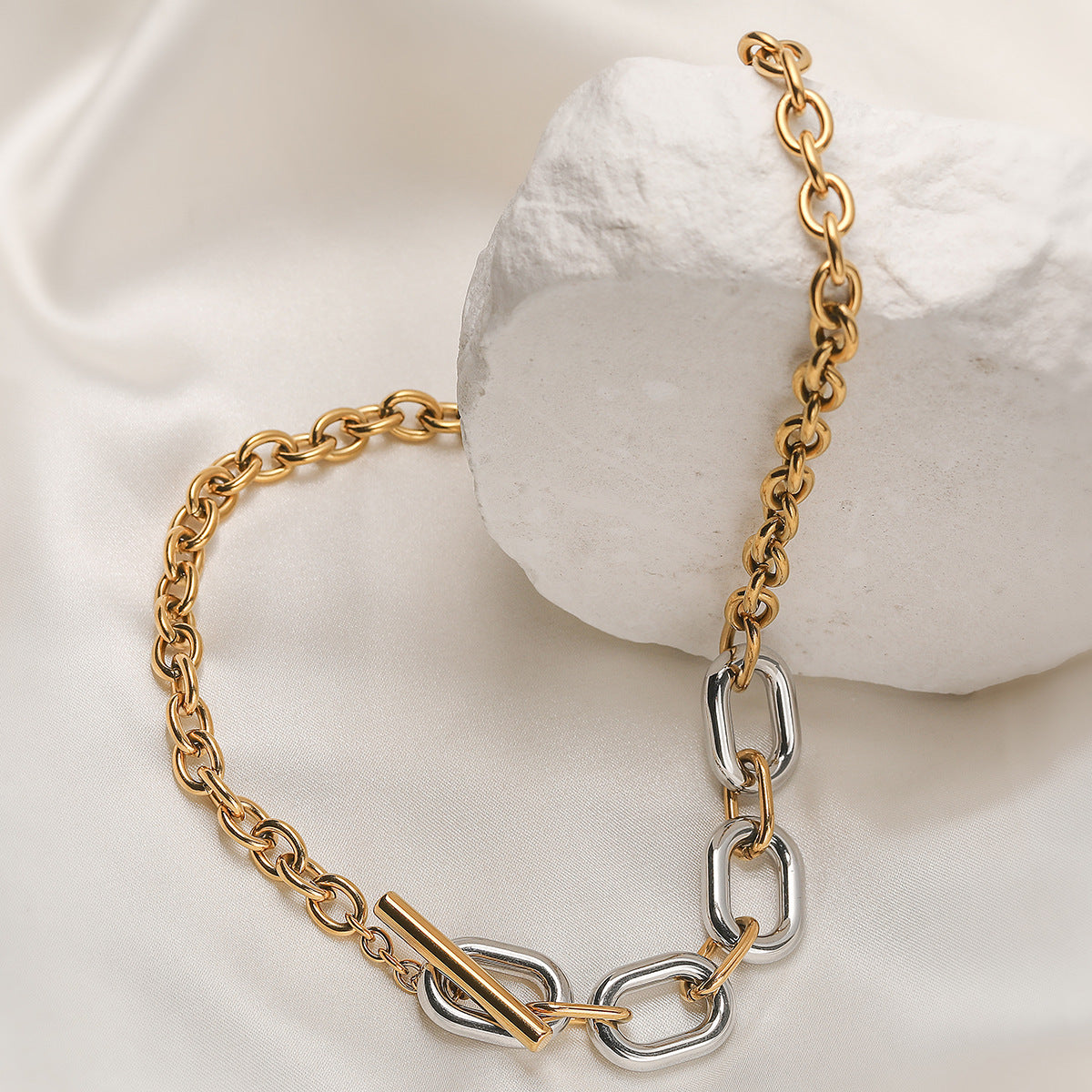 Minimalist Hip-hop Geometric Stainless Steel Necklace with Irregular Design and OT Clasp