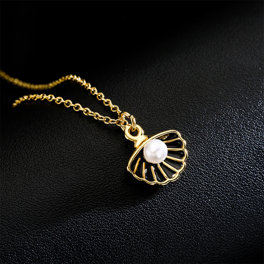 Geometric Drip Oil Gold Plated Brass Pendant Necklace with Pearl