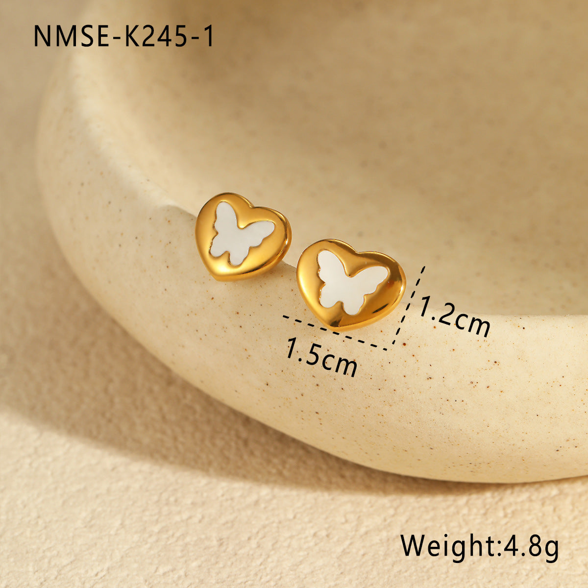 Collar con Colgante Minimalista de Acero Inoxidable en Forma de Corazón con Acabado Chapado para Mujer