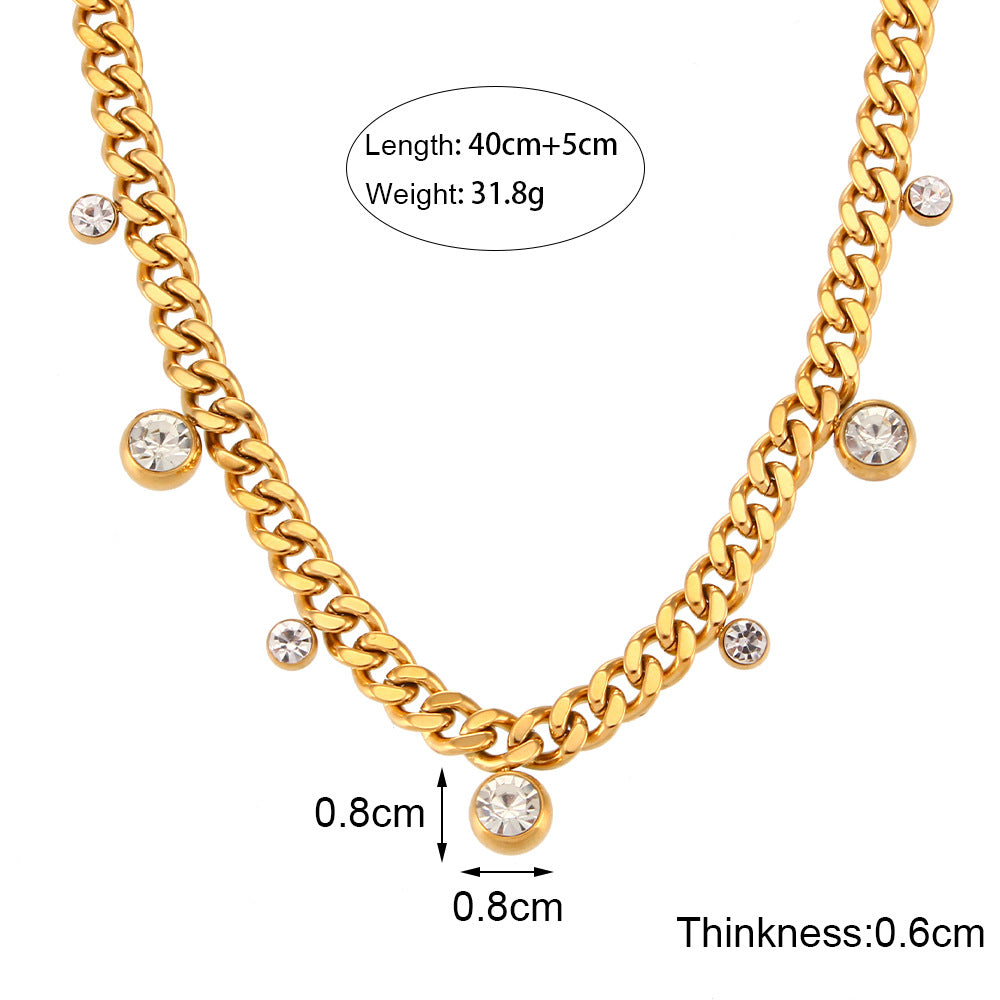 Collana da donna alla moda vintage in acciaio inossidabile con maglia cubana geometrica, pendente in acciaio al titanio e intarsi in strass