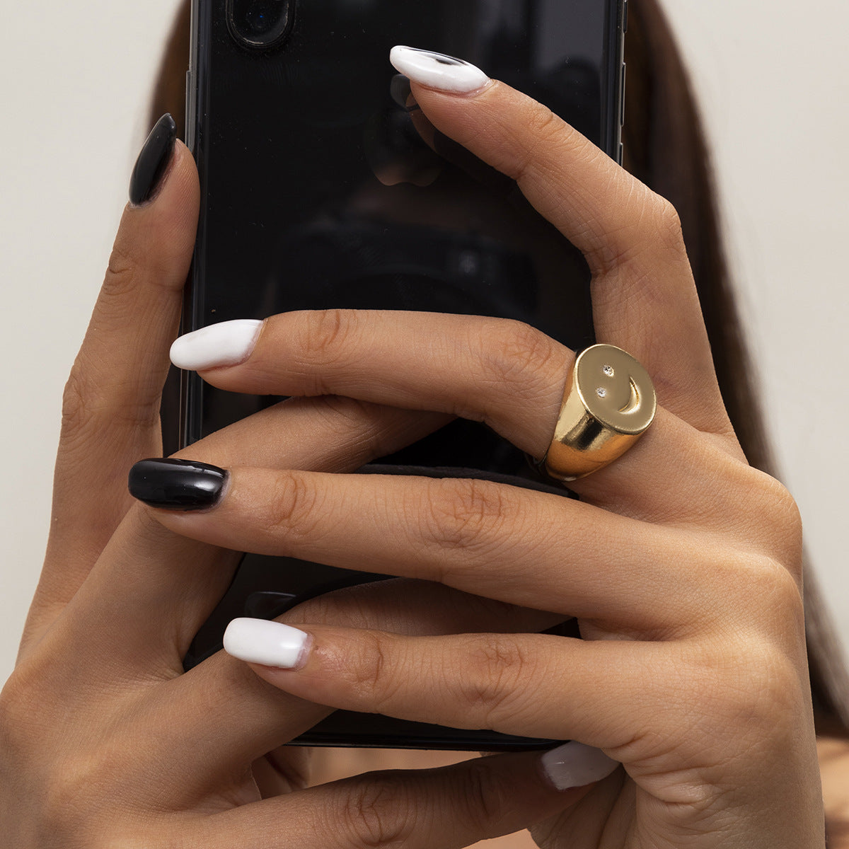Anillo de aleación con baño de esmalte en forma de nube geométrica de estilo dulce y fresco para mujer