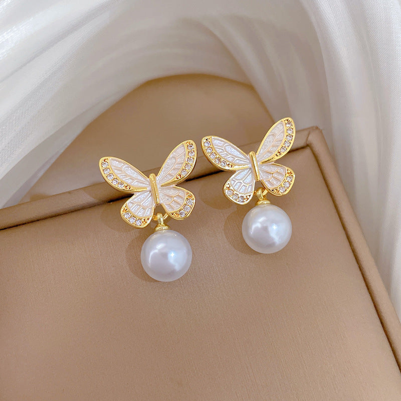 Sweet Drip Oil Butterfly Rhinestone and Pearl Necklace Set with Titanium Steel Cable Chain for Women