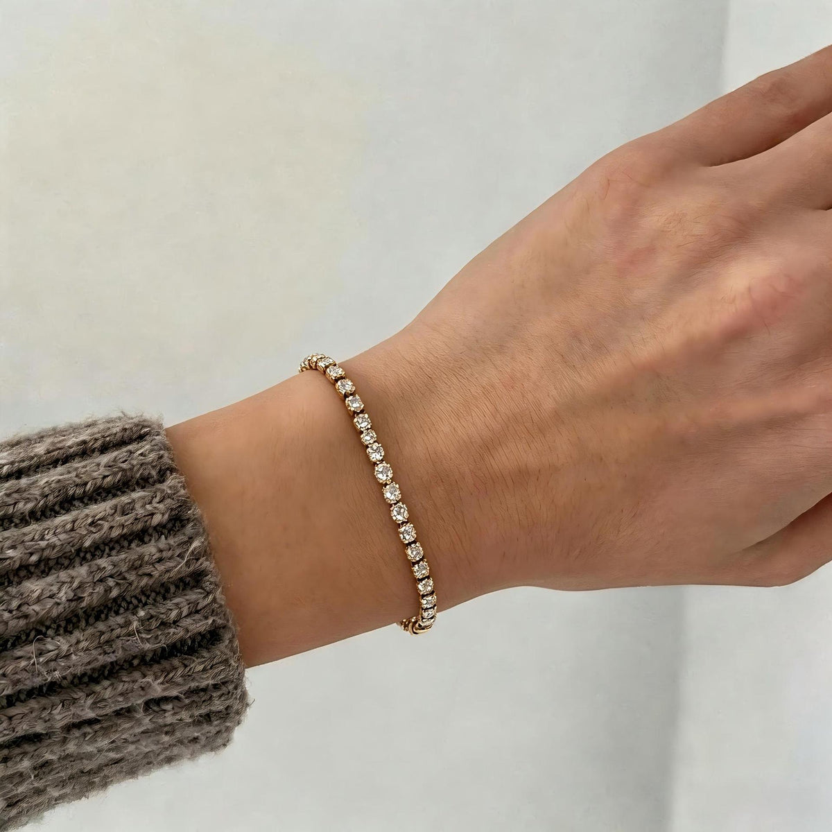 Elegant Geometric Teardrop Rhinestone PVD Stainless Steel Bracelet for Women