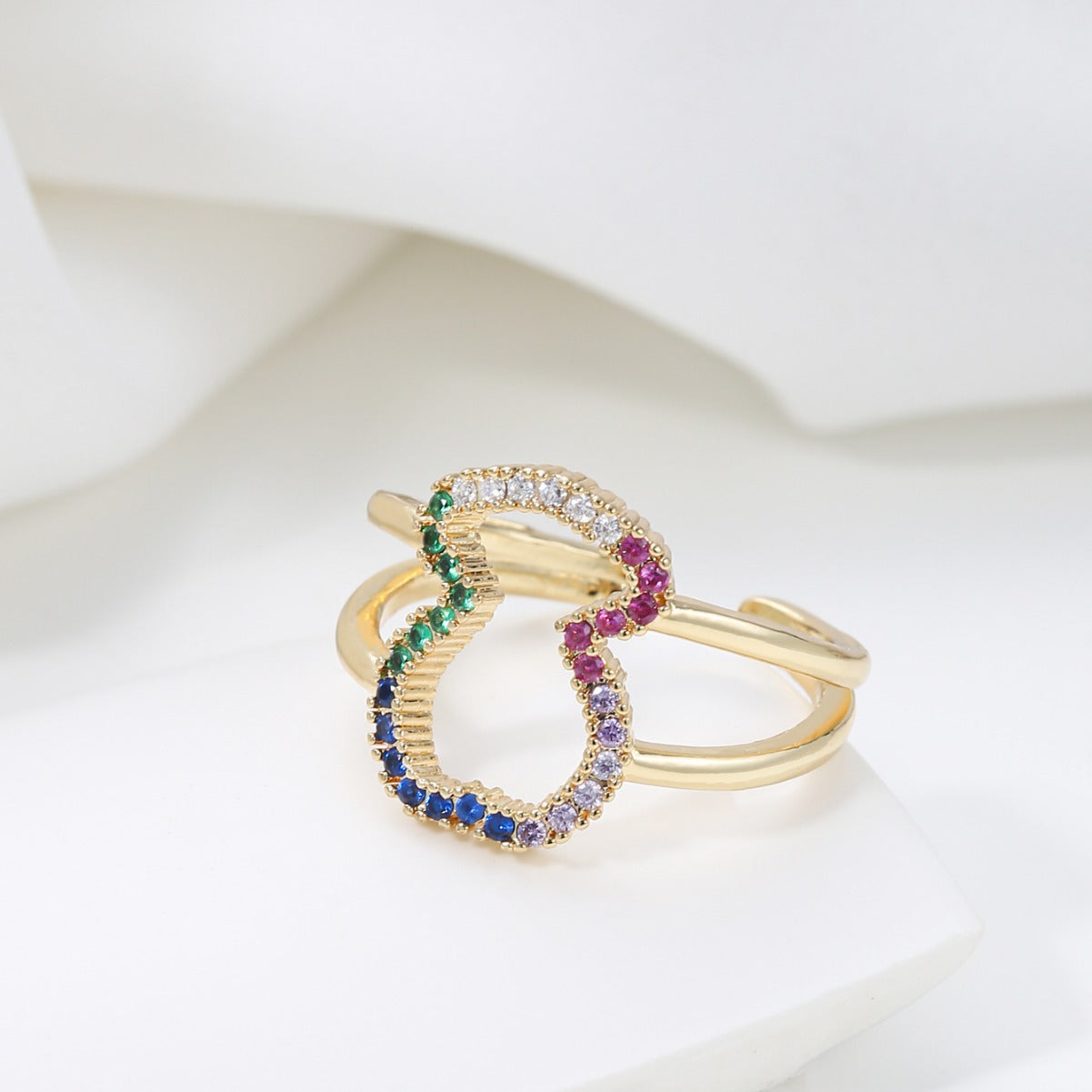 Anillo de cobre rústico-chic con forma de U geométrica calada para mujer con incrustaciones de circonita