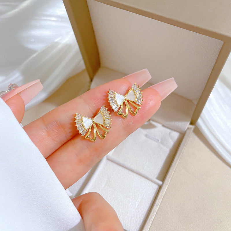 Geometric Stud Earrings for Women with Plated Copper Design, Elegant Long Tassel Drop Earrings, Sweet Style Jewelry