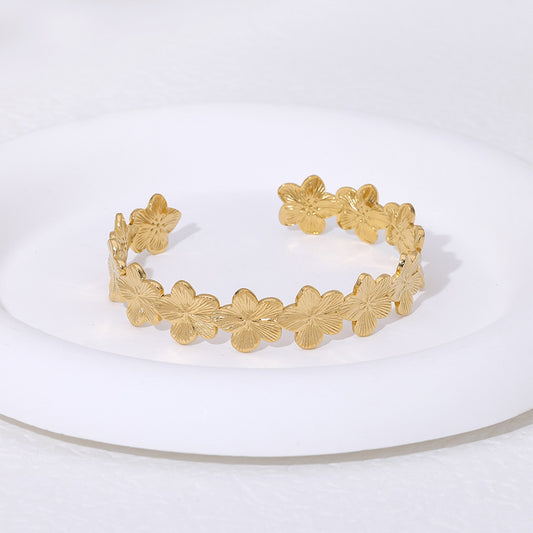 Minimalist Floral Titanium Steel Bracelet for Women with 18K Gold Plating and Adjustable Opening Design