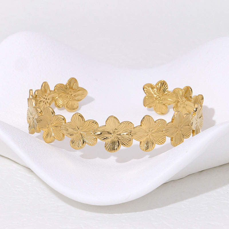 Minimalist Geometric Cold-Tone Bracelet with Heart and Floral Motifs in Gold-Plated Stainless Steel for Women