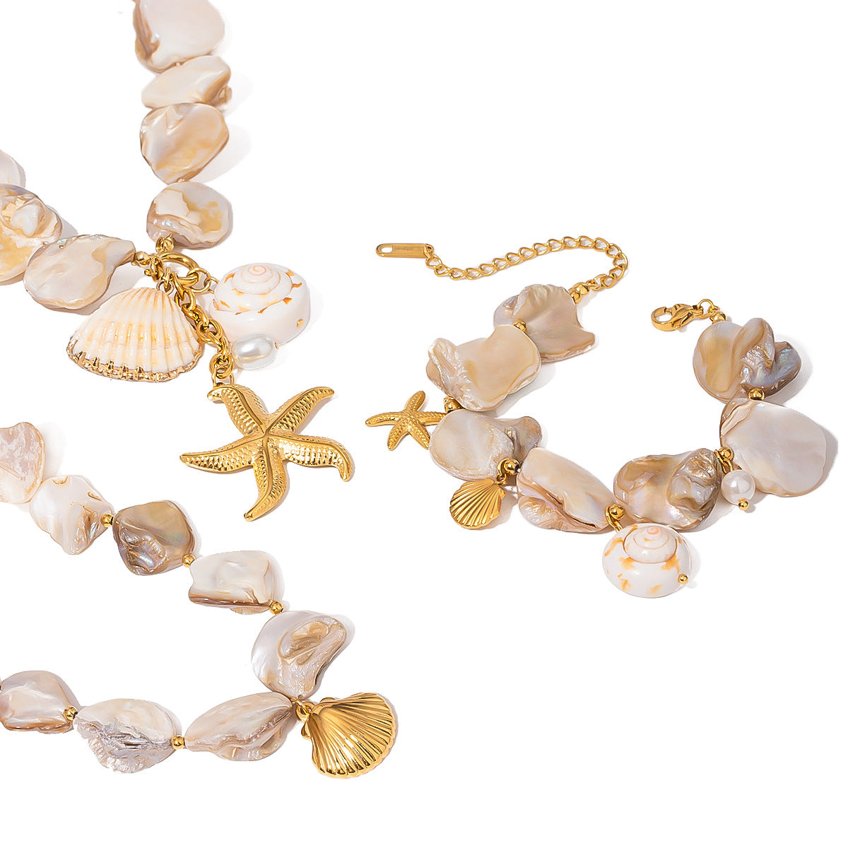 Ins Style Seashell Pendant Necklace in Stainless Steel with Starfish Charm for Women Beach Summer Jewelry