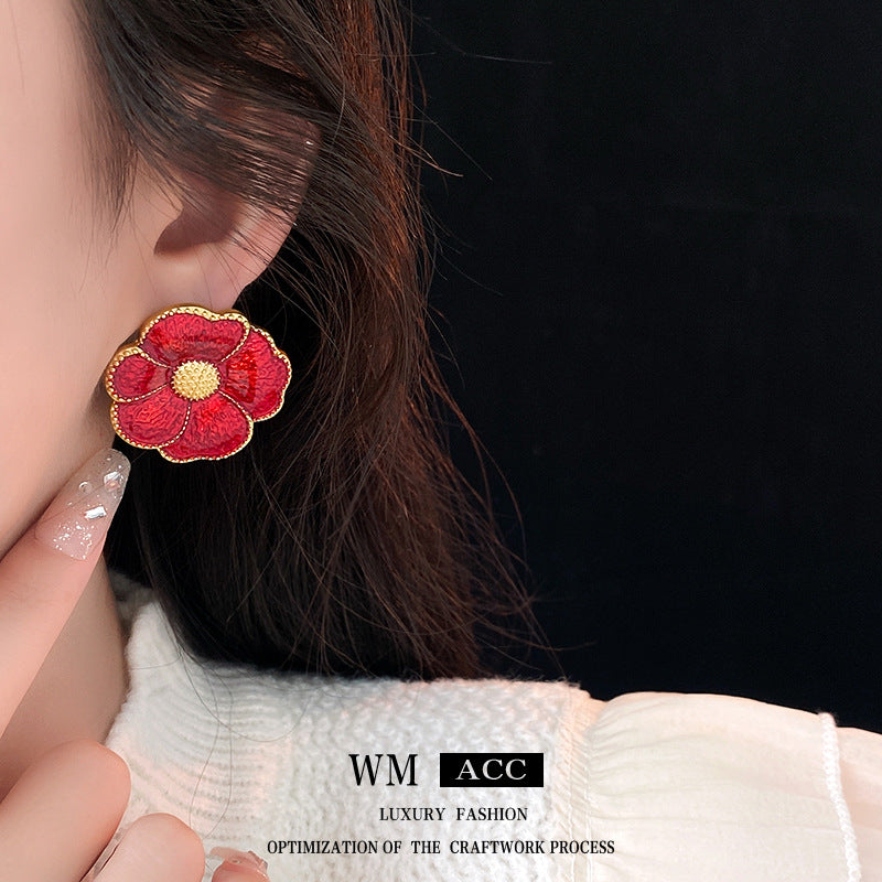 Vintage Floral Alloy Earrings with Enamel Finish for Women Fashionable and Elegant Stud Earrings