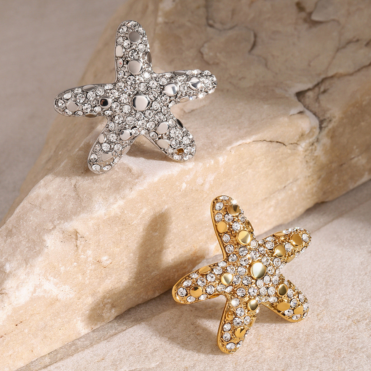 Minimalist Star-Shaped Stainless Steel Ring with Rhinestone Inlay for Women