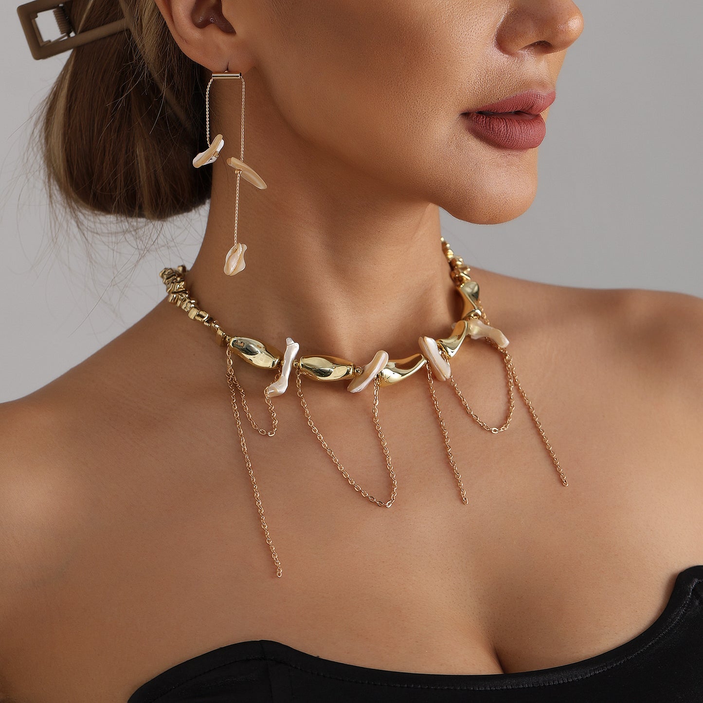 Fashion Geometric Alloy Plated Beaded Tassel Necklace with Shell Accents for Women