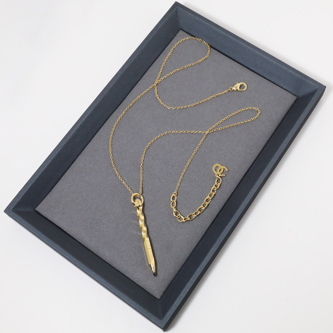 Luxury Gold Plated Brass Letter Pendant Necklace for Women
