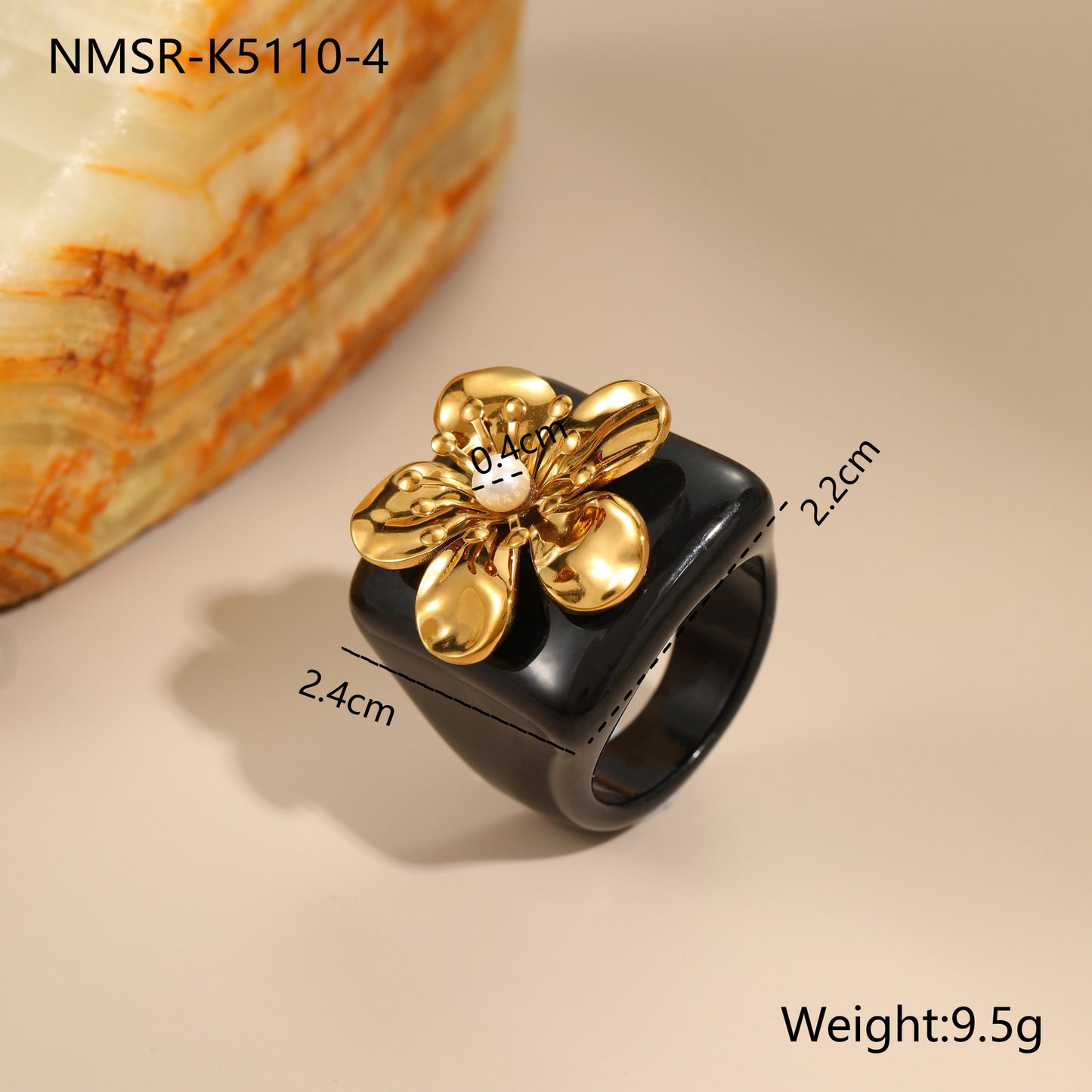 Anillo de lujo de resina floral y perlas en acero inoxidable con diseño geométrico y acabado chapado para mujer