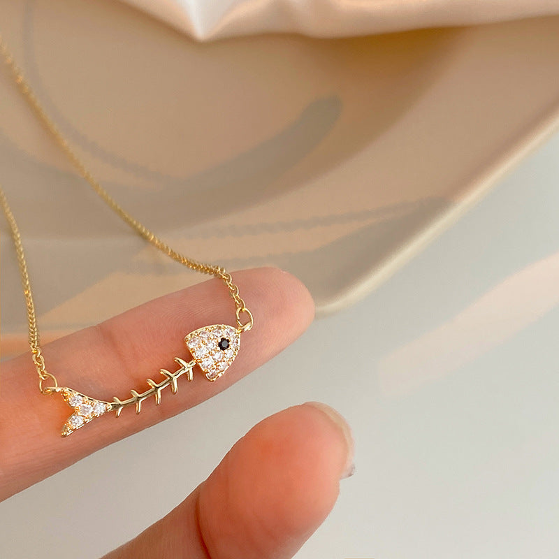Collana Originale da Donna con Catena a Serpente in Acciaio al Titanio Geometrico e Intarsi in Strass