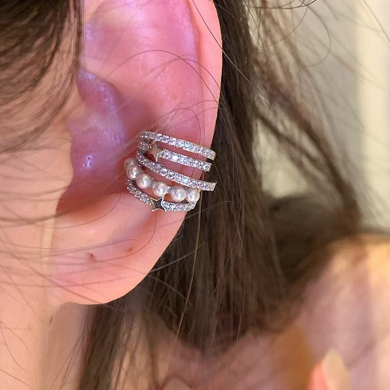 Orecchini a polsino geometrici minimalisti con perle e intarsio in zircone da donna - Lussuosi per tutti i giorni