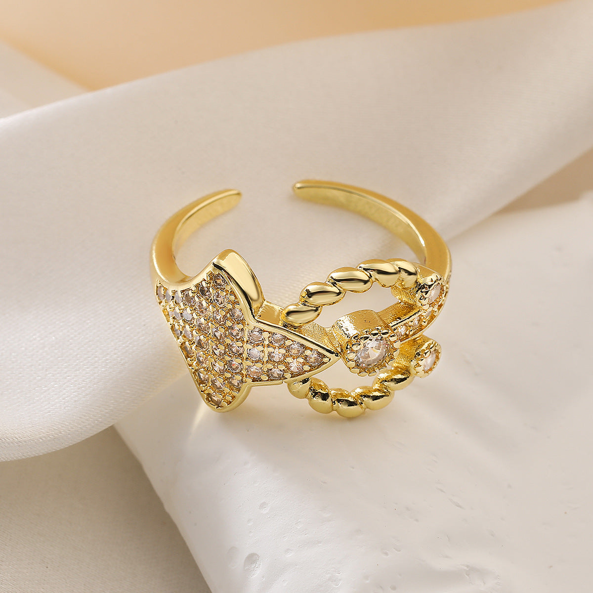 Geometric Open Ring for Women with Copper Base and Real Gold Plating, Micro-Paved Zirconia, Irregular Design, Fashionable Minimalist Style