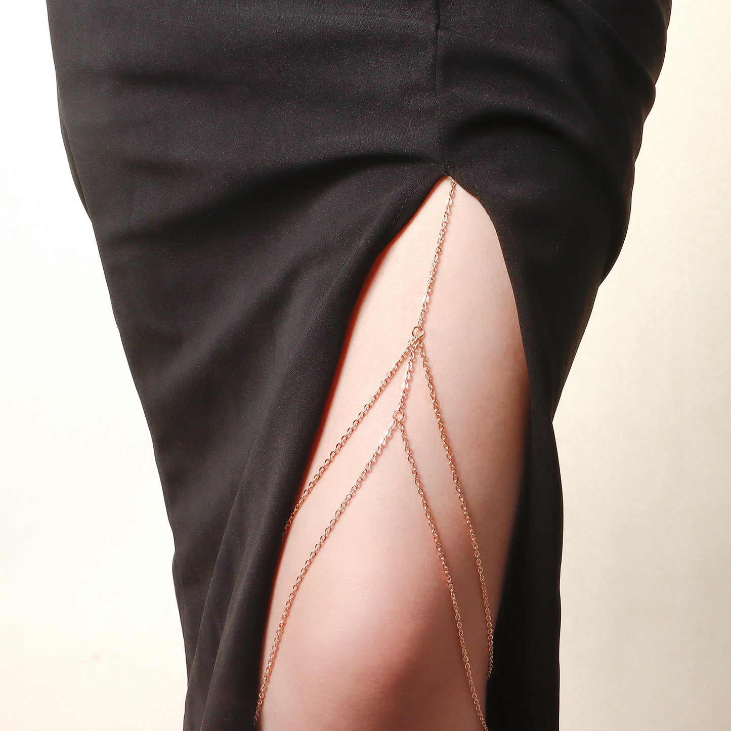 Minimalist Geometric Alloy Anklet for Women with Double-Layer Thin Chain Design