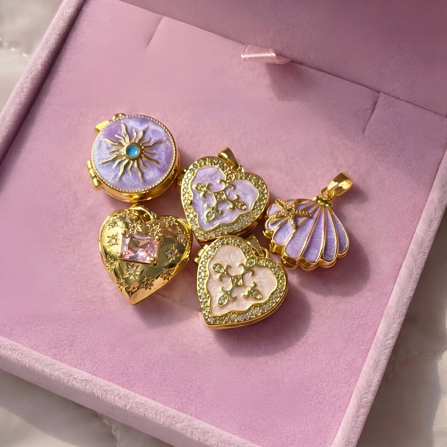 Vintage 18K Gold Plated Brass Heart Pendant Drip Oil Charm Bar